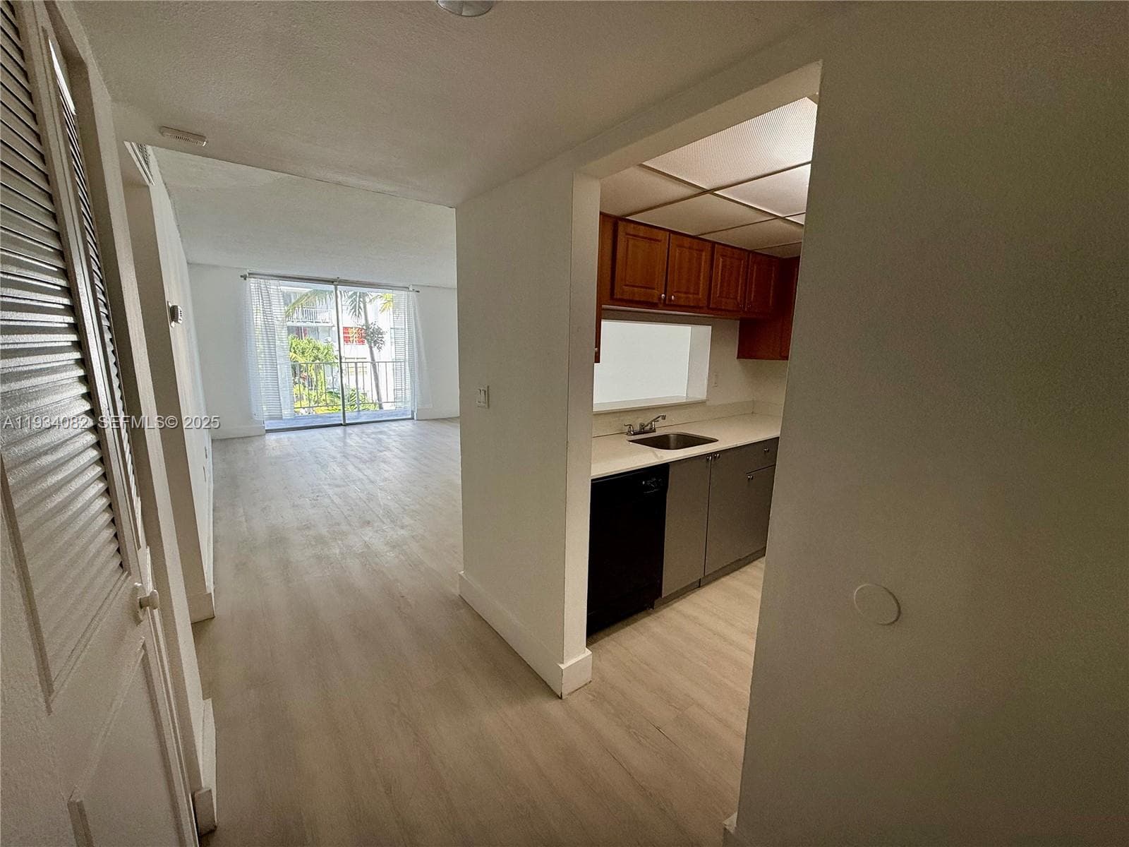 MONTECARLO CONDO · #C-312 in Miami - Photo 2