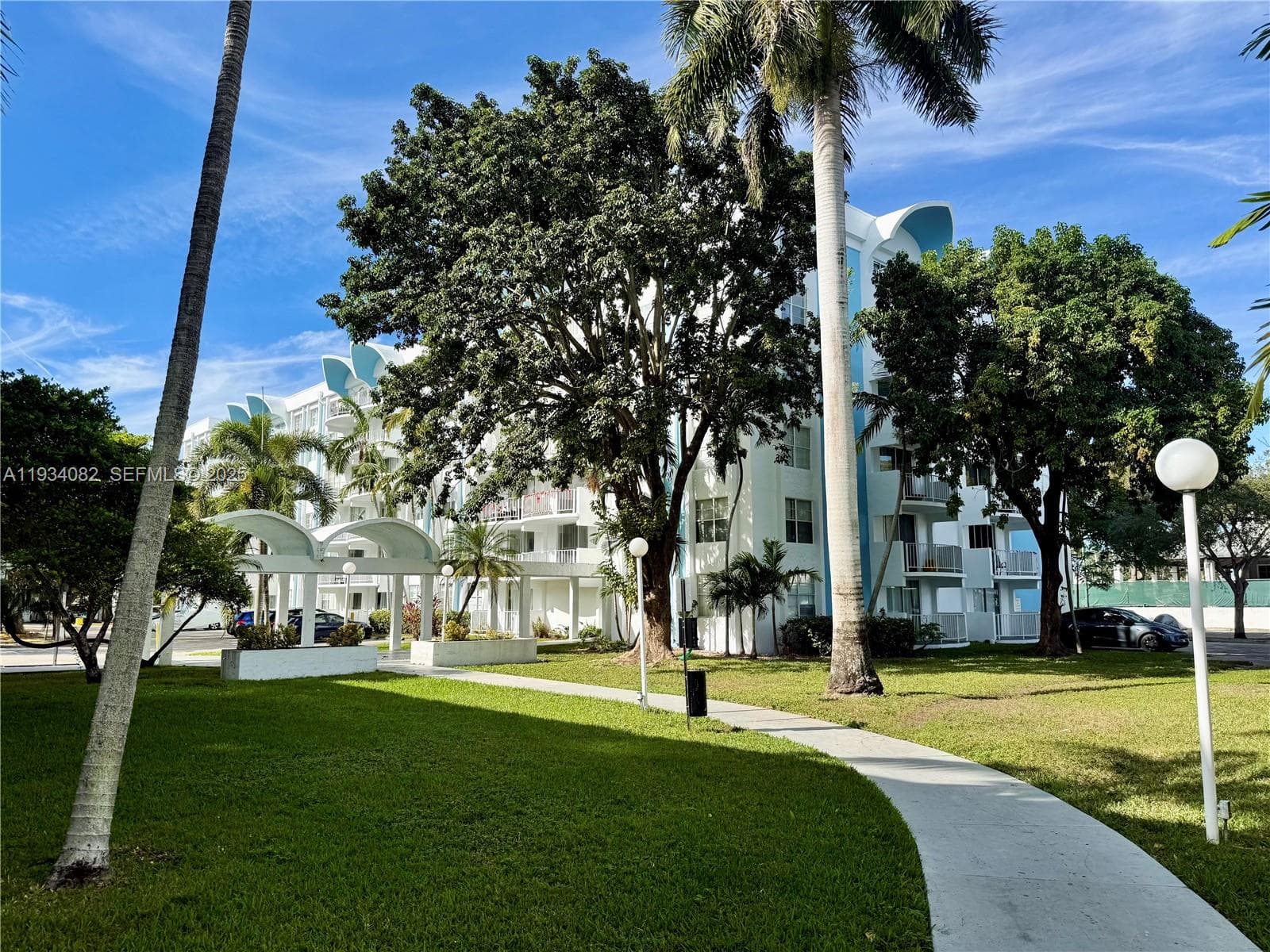 MONTECARLO CONDO · #C-312 in Miami - Photo 1
