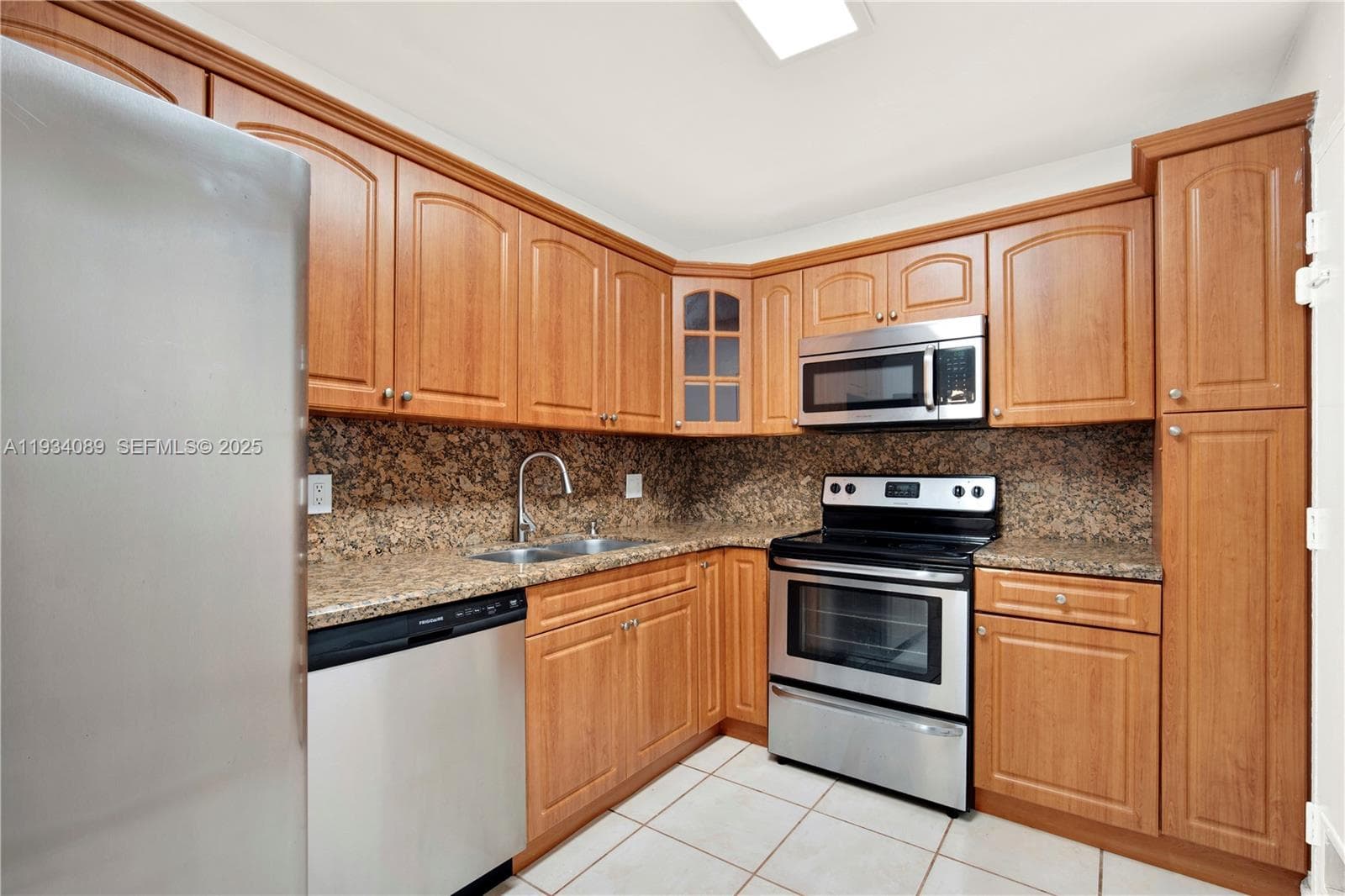 COASTAL TOWERS · #1604 in Sunny Isles Beach - Photo 11