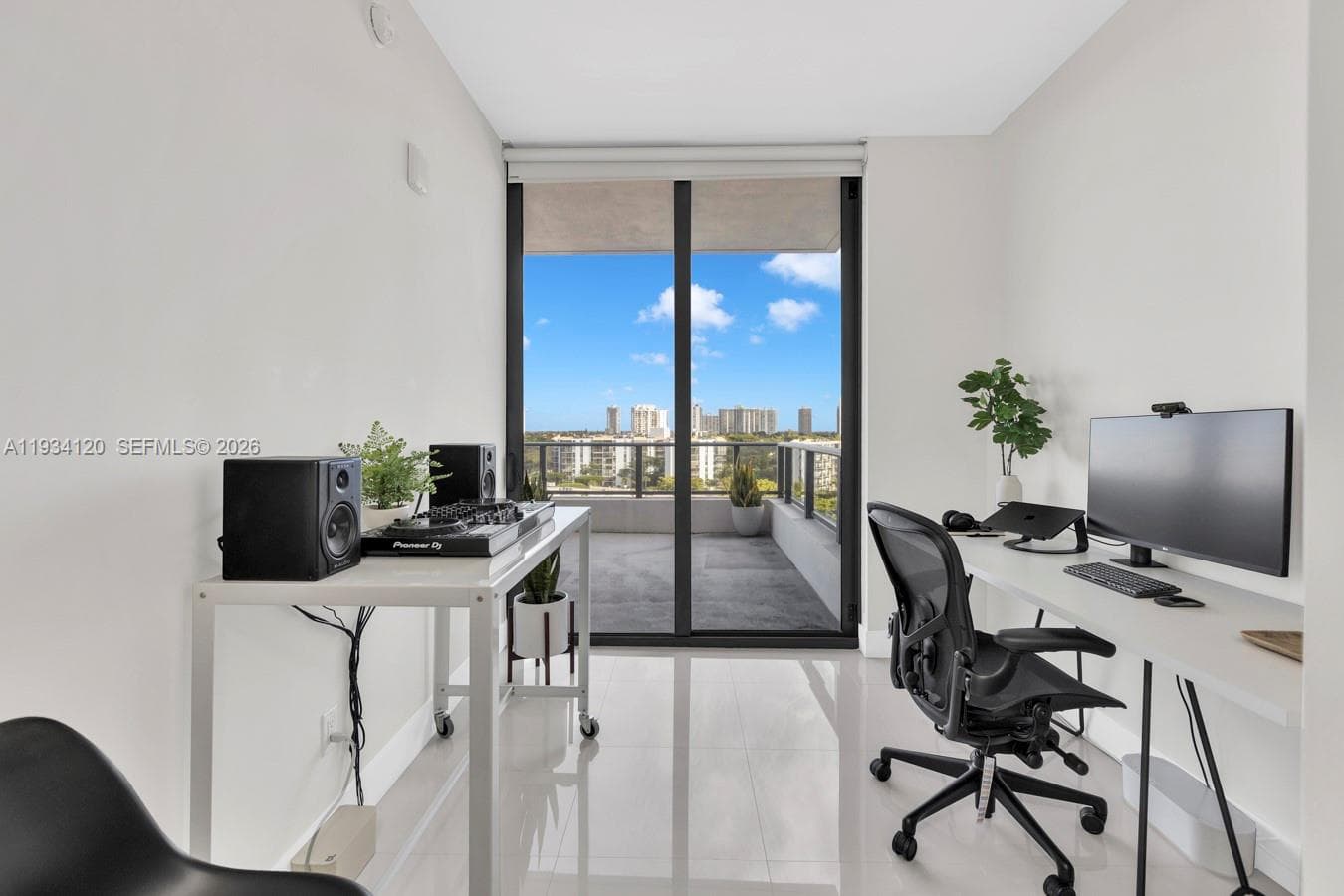Aventura Park Square · #810 in Aventura - Photo 14