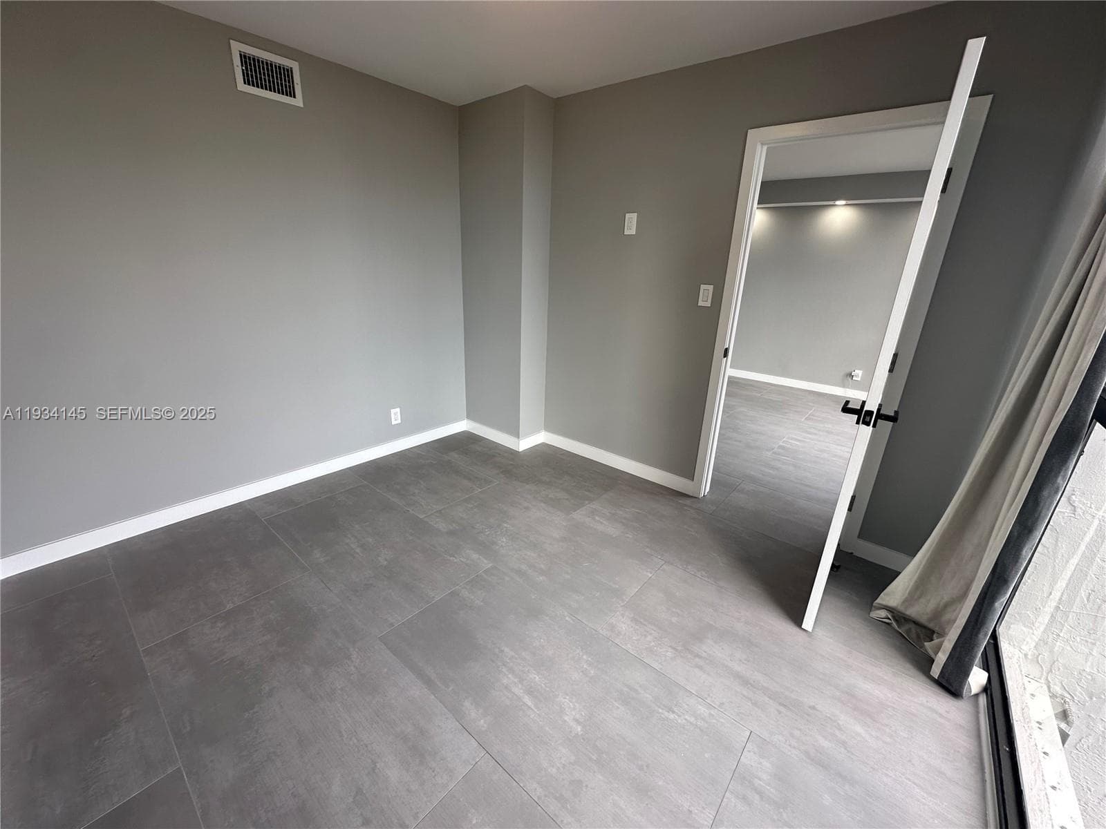 TOWERS OF OCEANVIEW SOUTH · #602 in Hallandale Beach - Photo 23