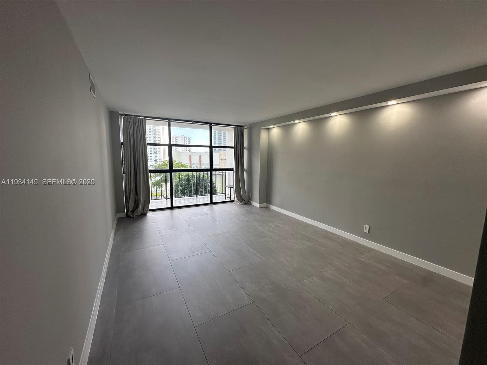 TOWERS OF OCEANVIEW SOUTH · #602 in Hallandale Beach - Photo 13