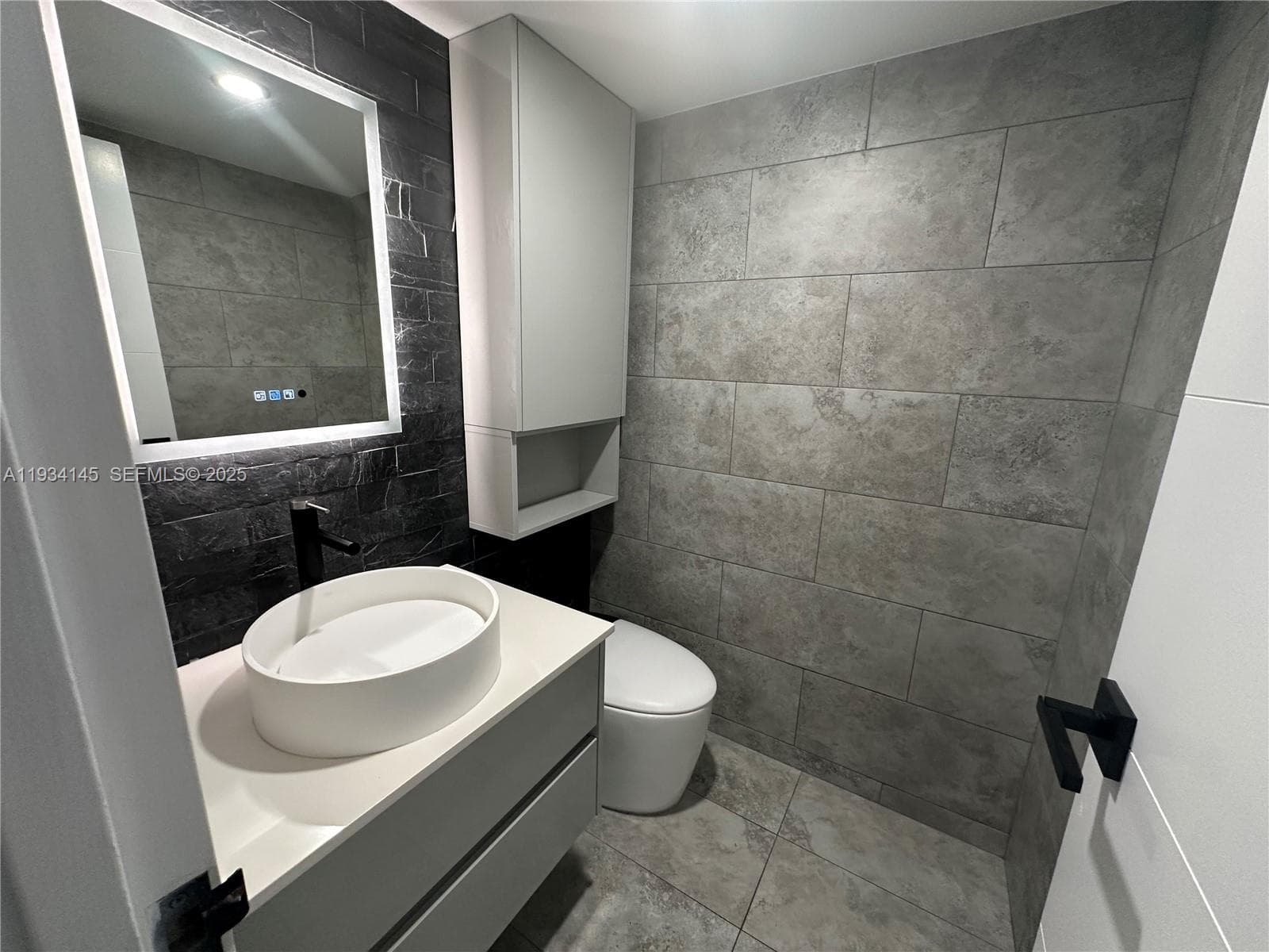 TOWERS OF OCEANVIEW SOUTH · #602 in Hallandale Beach - Photo 24