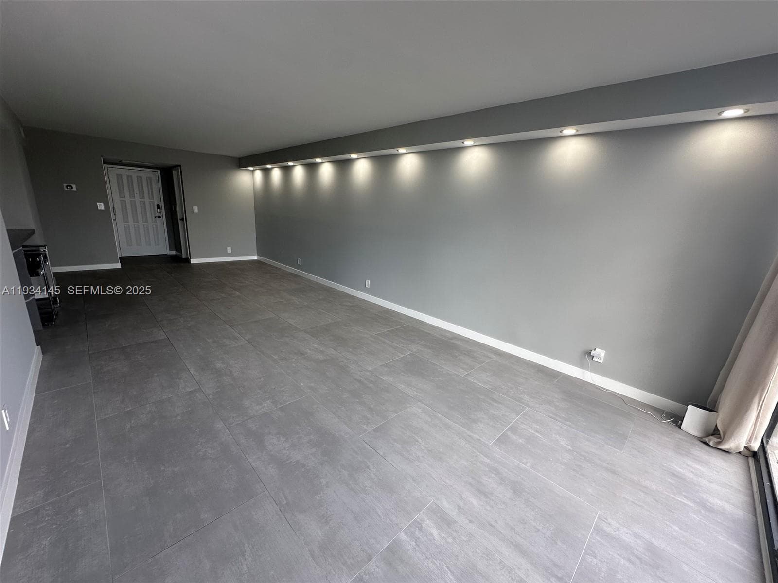 TOWERS OF OCEANVIEW SOUTH · #602 in Hallandale Beach - Photo 11