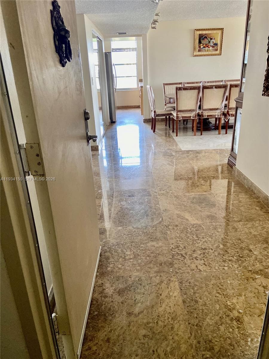 WINSTON TOWER 300 CONDO · #819 in Sunny Isles Beach - Photo 30