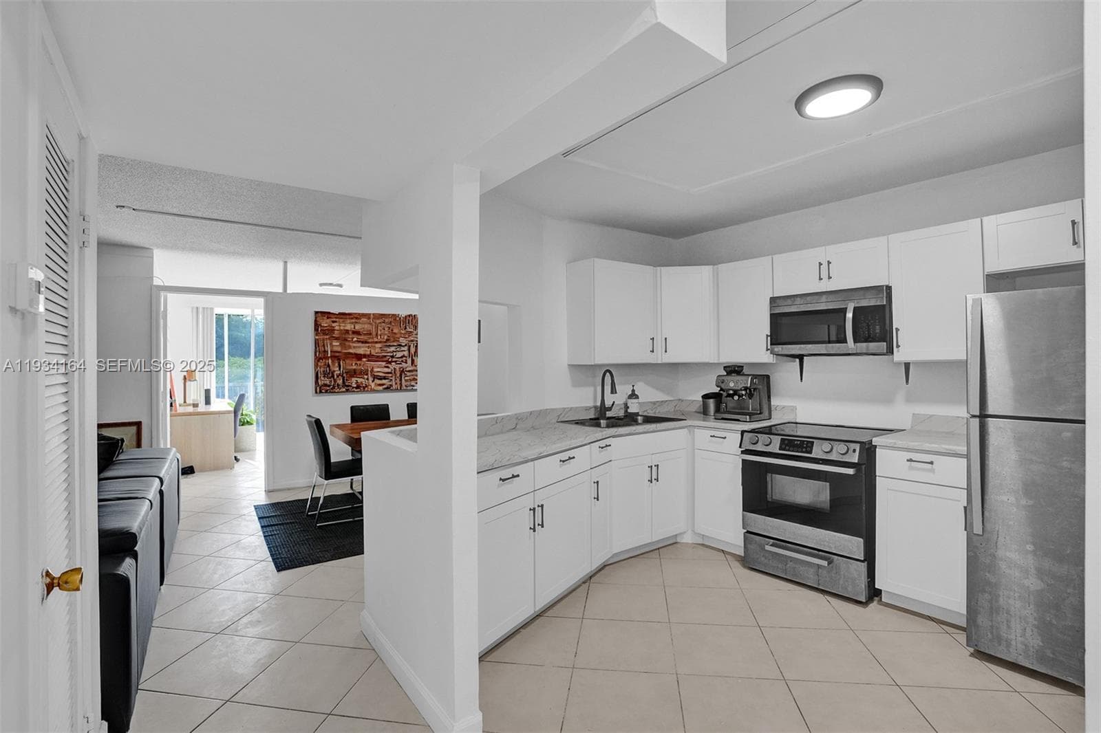 JADE WINDS GROUP - · #304-2 in Miami - Photo 2