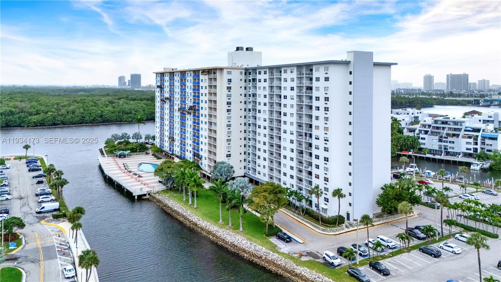 COASTAL TOWERS CONDO · #1604 in Sunny Isles Beach - Photo 2