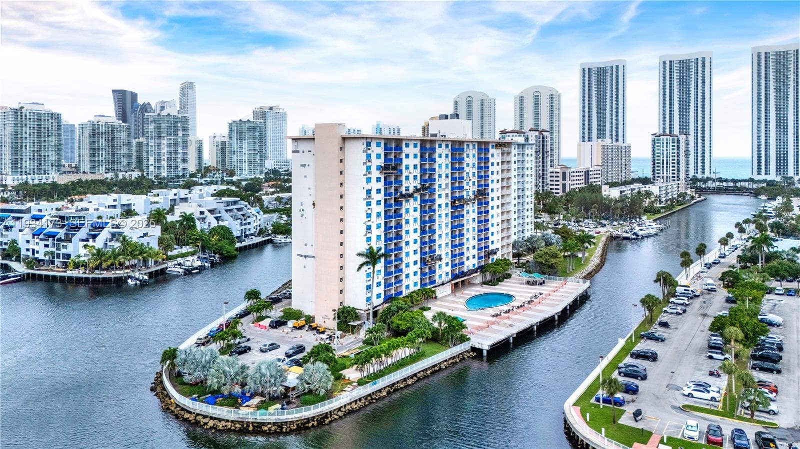 COASTAL TOWERS CONDO · #1604 in Sunny Isles Beach - Photo 4