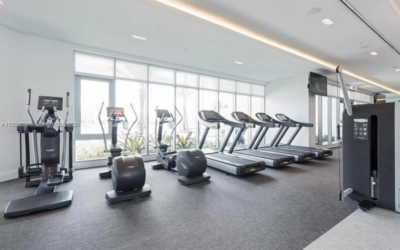 THE RESERVE AT MARINA PALM · #1110 in North Miami Beach - Photo 24