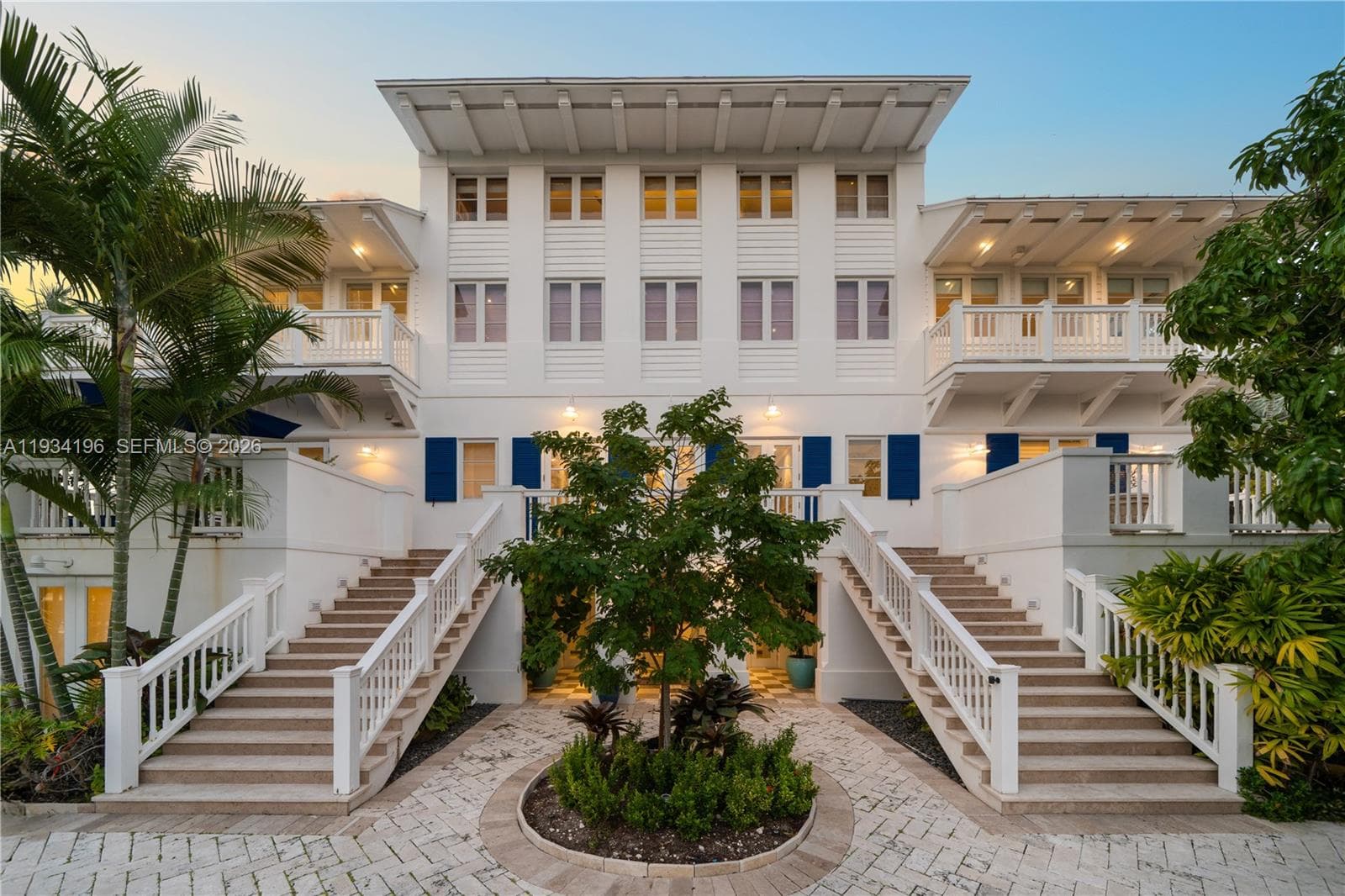 100 Cape Florida Dr photo 4