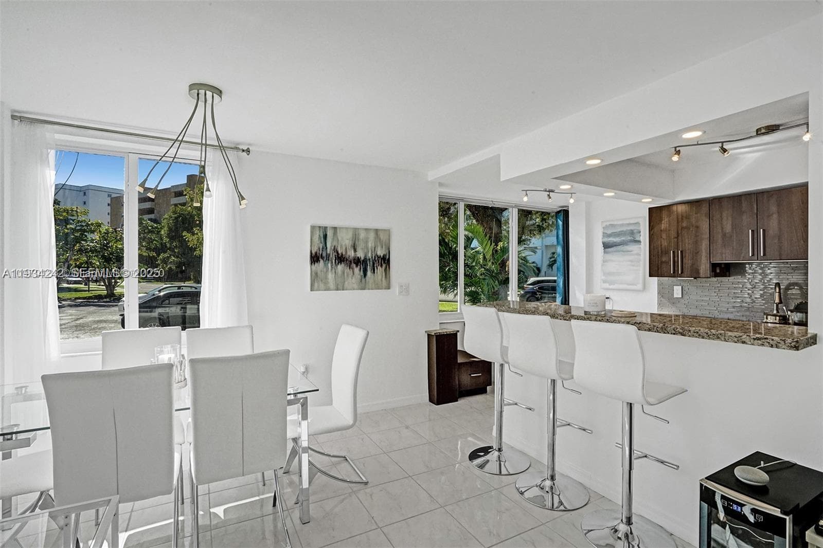 CARIBBEAN BREEZE CONDO · #155 in Sunny Isles Beach - Photo 32