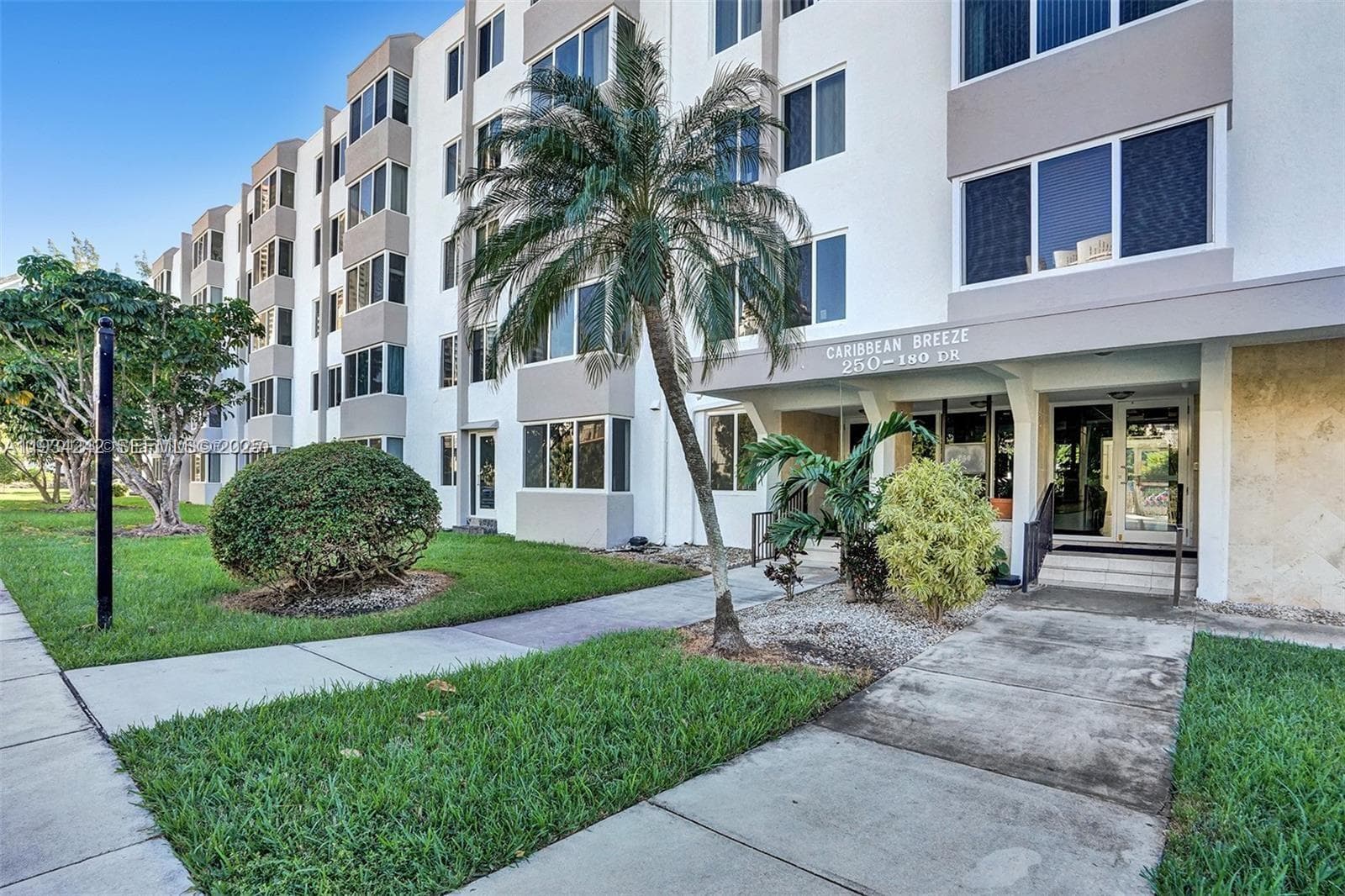 CARIBBEAN BREEZE CONDO · #155 in Sunny Isles Beach - Photo 33