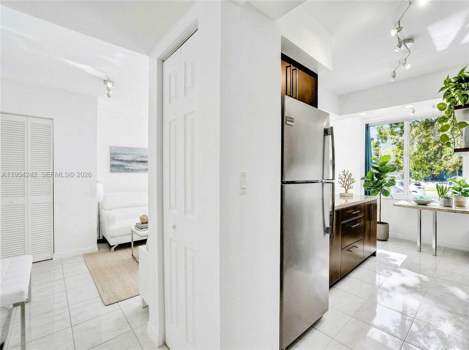 CARIBBEAN BREEZE CONDO · #155 in Sunny Isles Beach - Photo 11