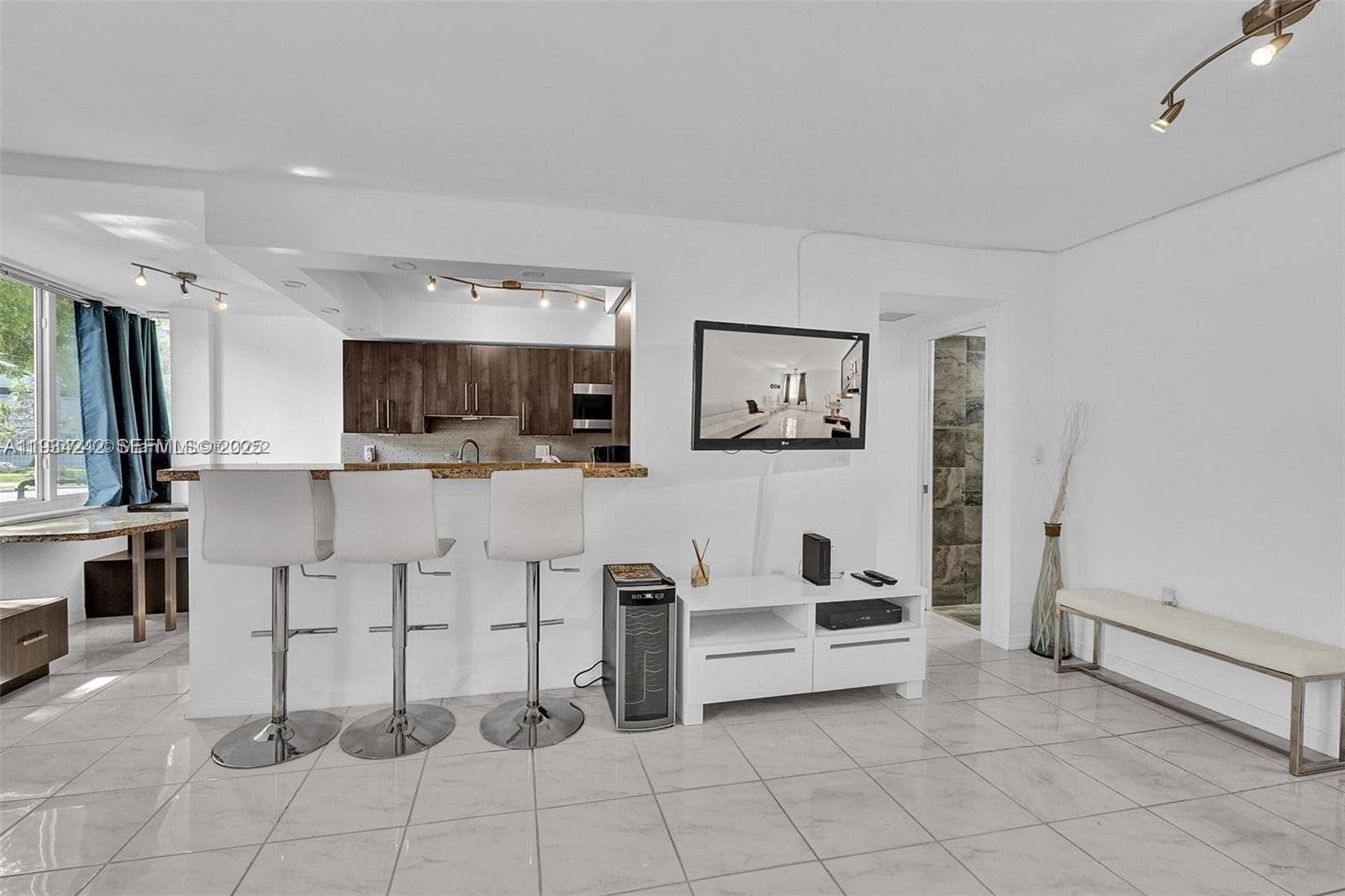 CARIBBEAN BREEZE CONDO · #155 in Sunny Isles Beach - Photo 31