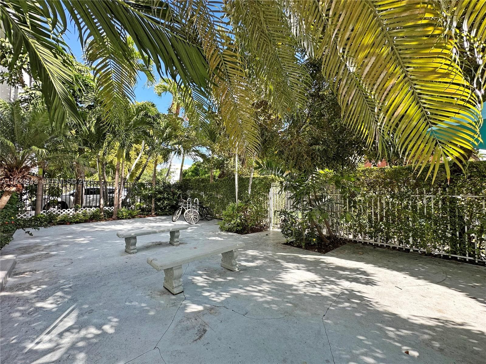 THE CORONET CONDO · #5 in Miami Beach - Photo 24