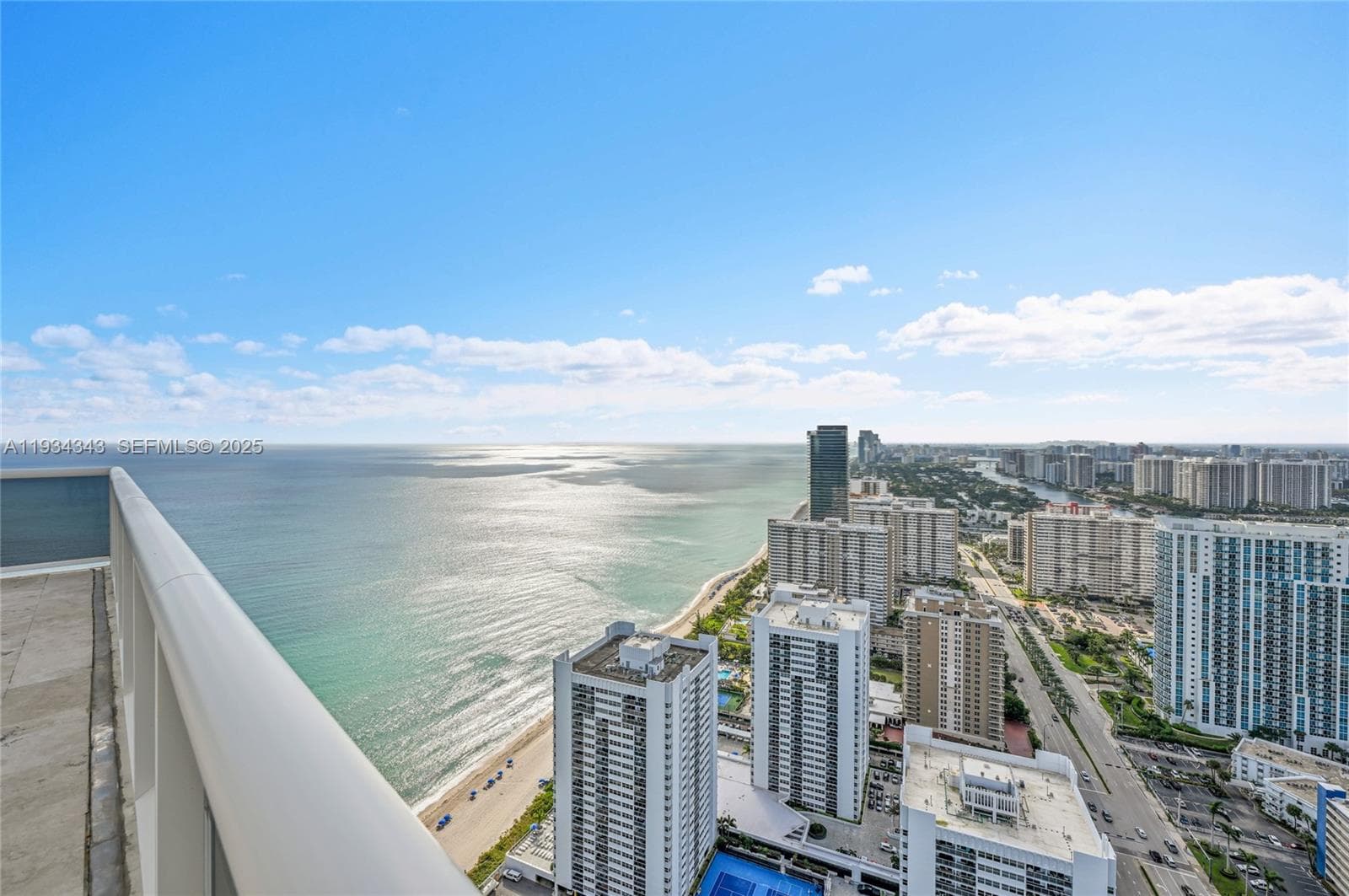 BEACH CLUB I · #PH4405 in Hallandale Beach - Photo 35