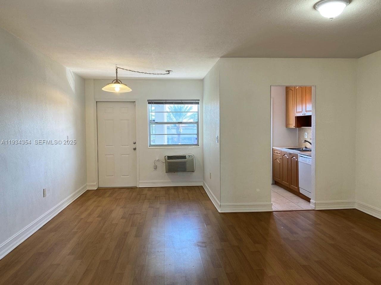 SAGE CONDO · #204 in North Miami - Photo 3