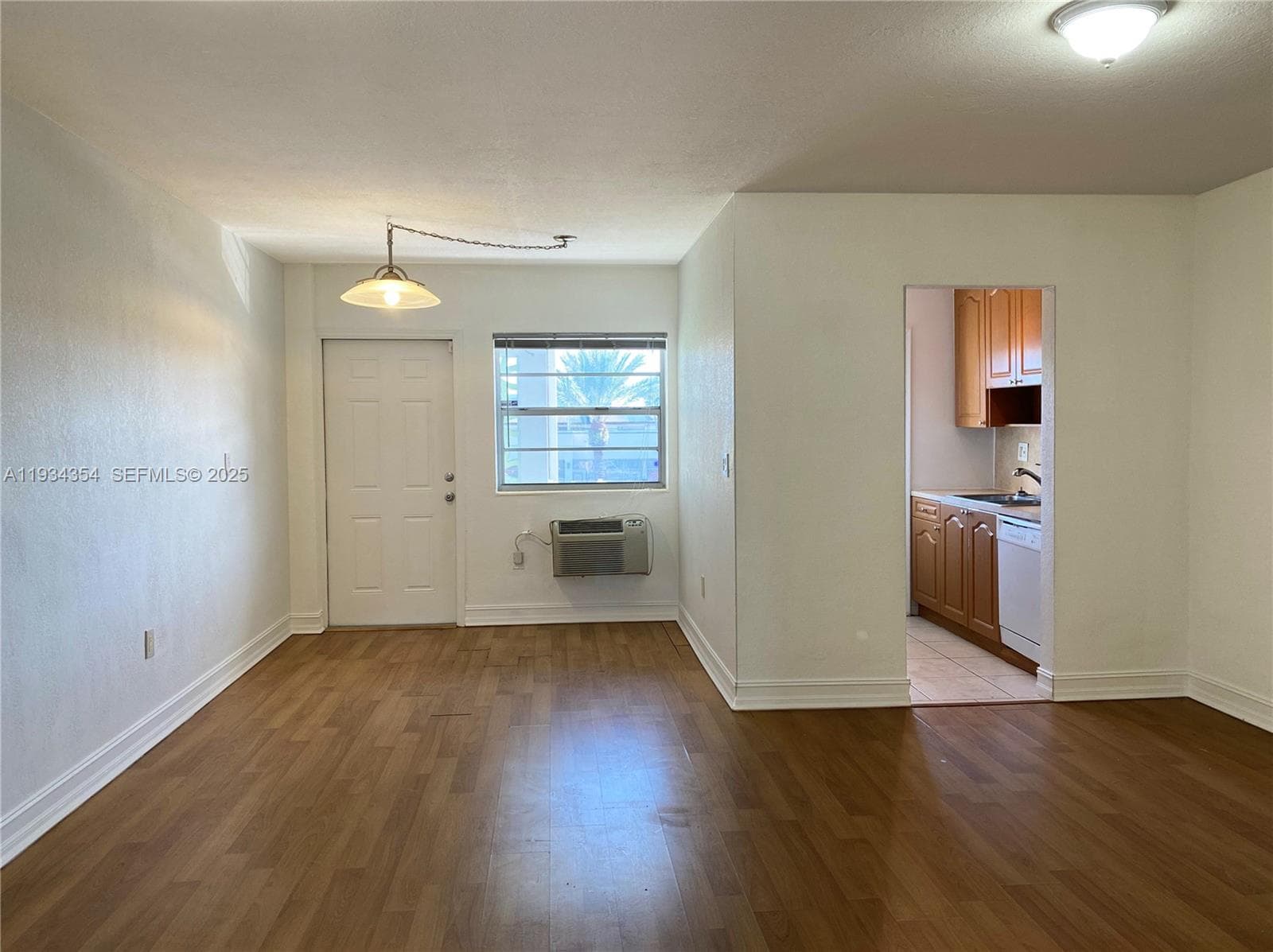 SAGE CONDO · #204 in North Miami - Photo 4