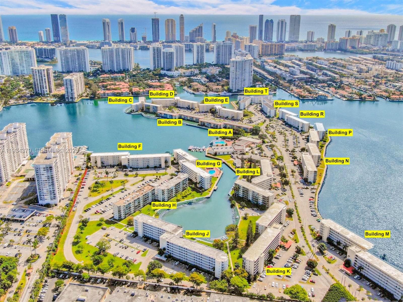 Point East · #E601 in Aventura - Photo 45