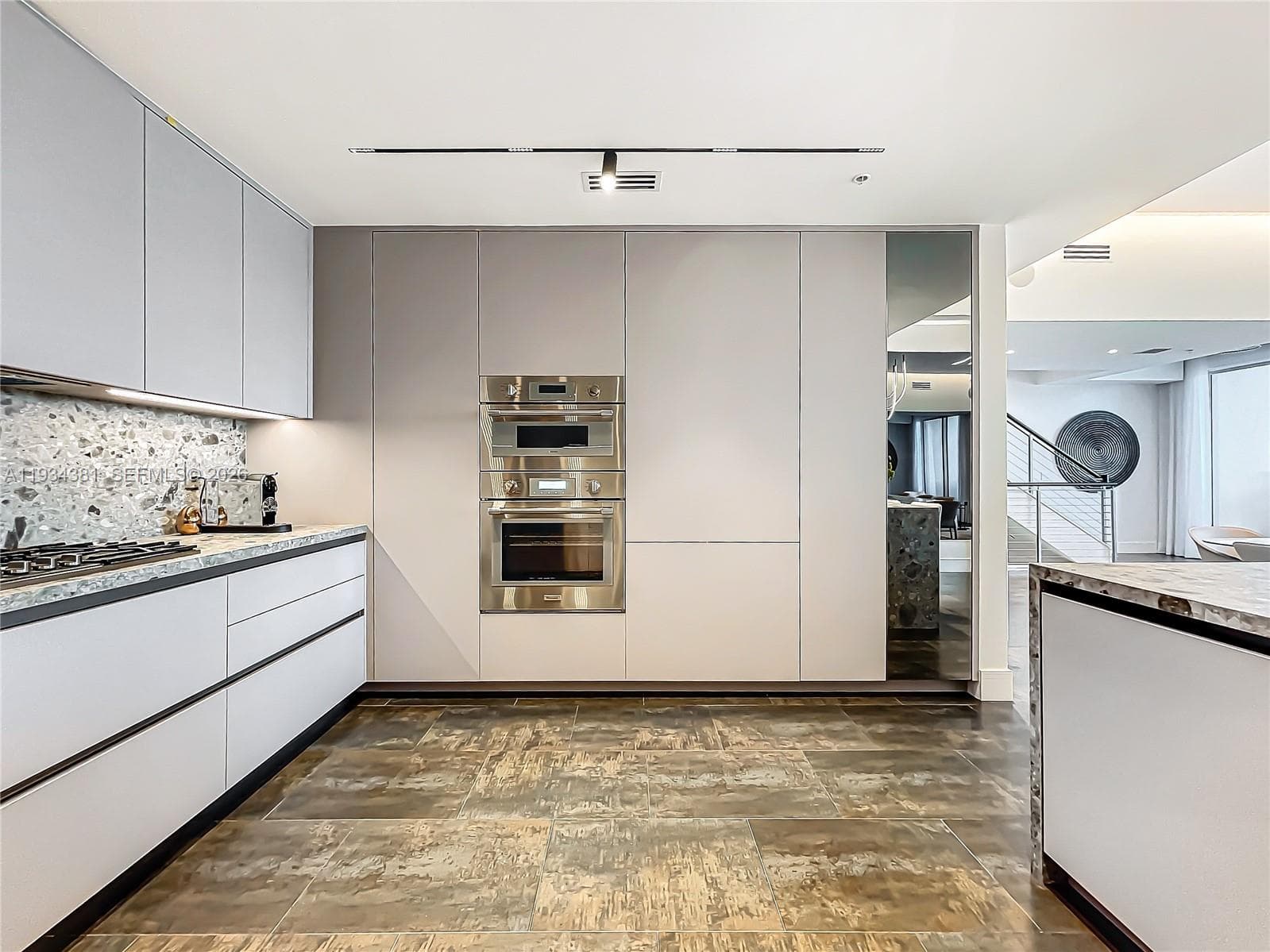 Villas of Positano Condo · #V5 in Hollywood - Photo 16