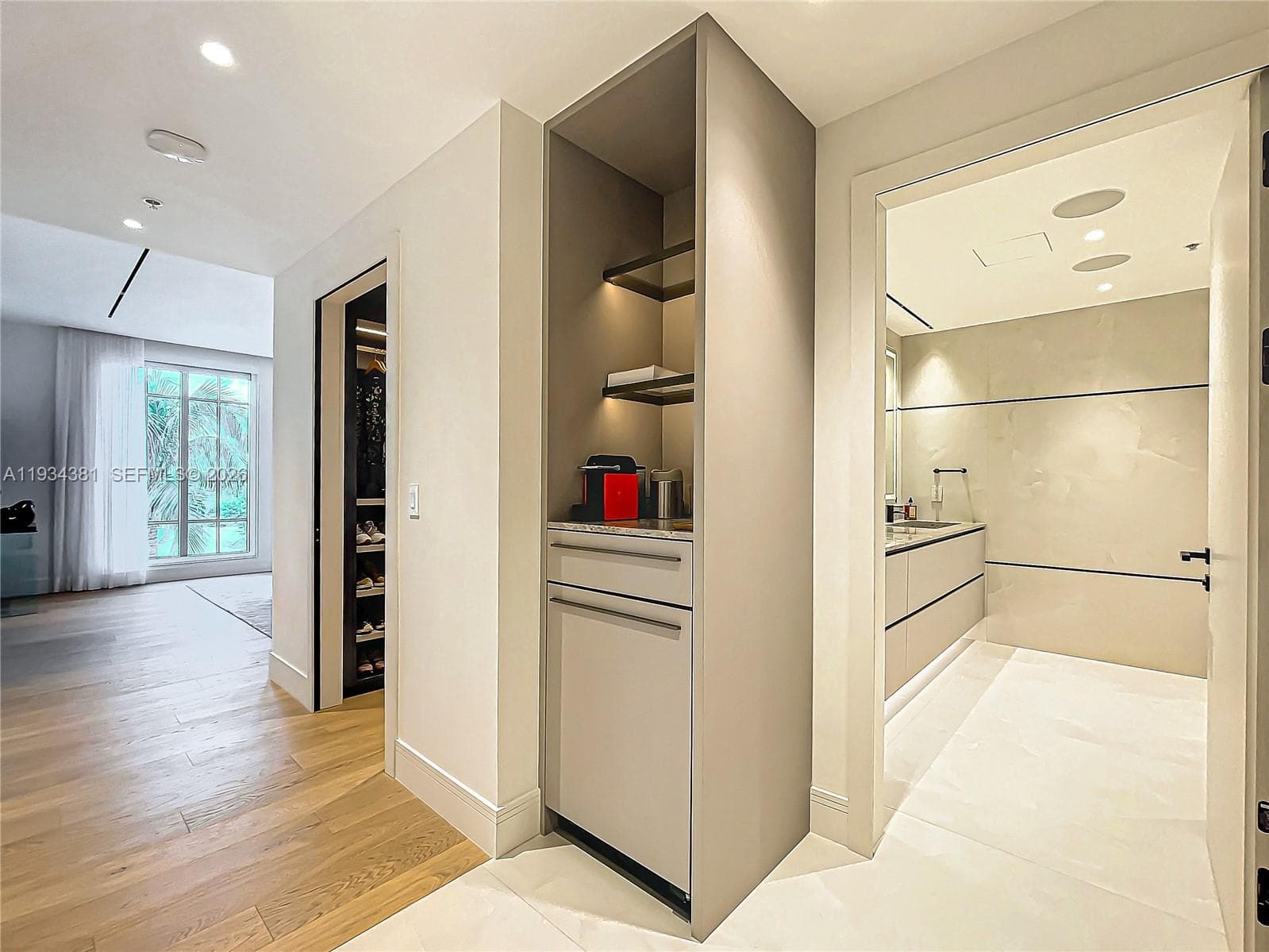 Villas of Positano Condo · #V5 in Hollywood - Photo 22