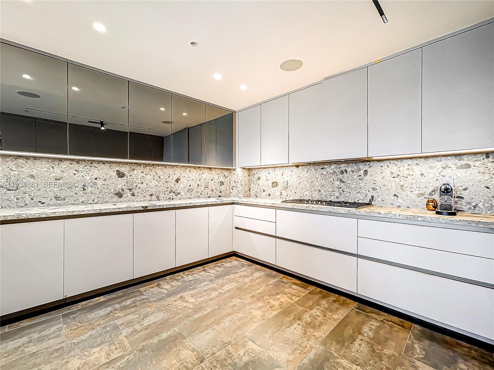 Villas of Positano Condo · #V5 in Hollywood - Photo 15