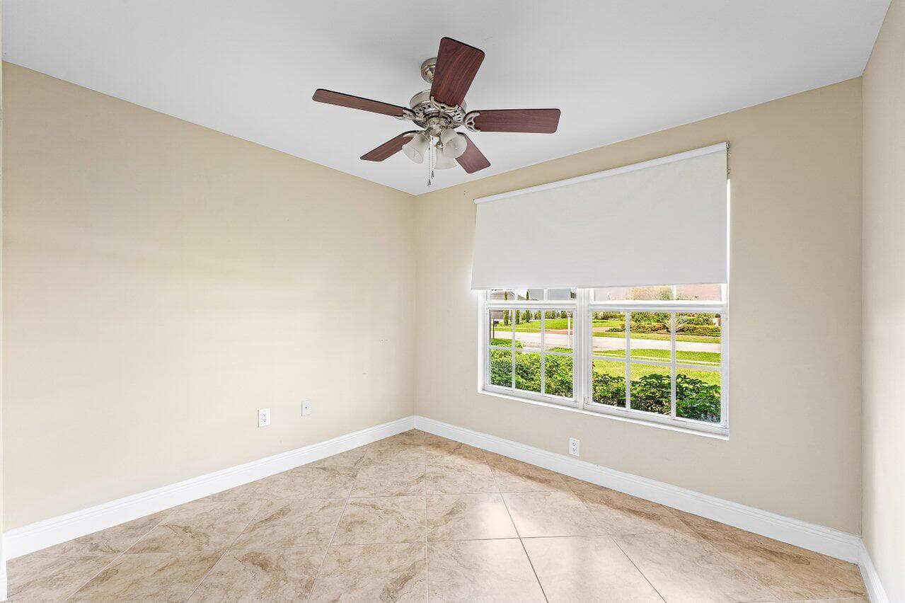 024-4572WhiteCedarLane