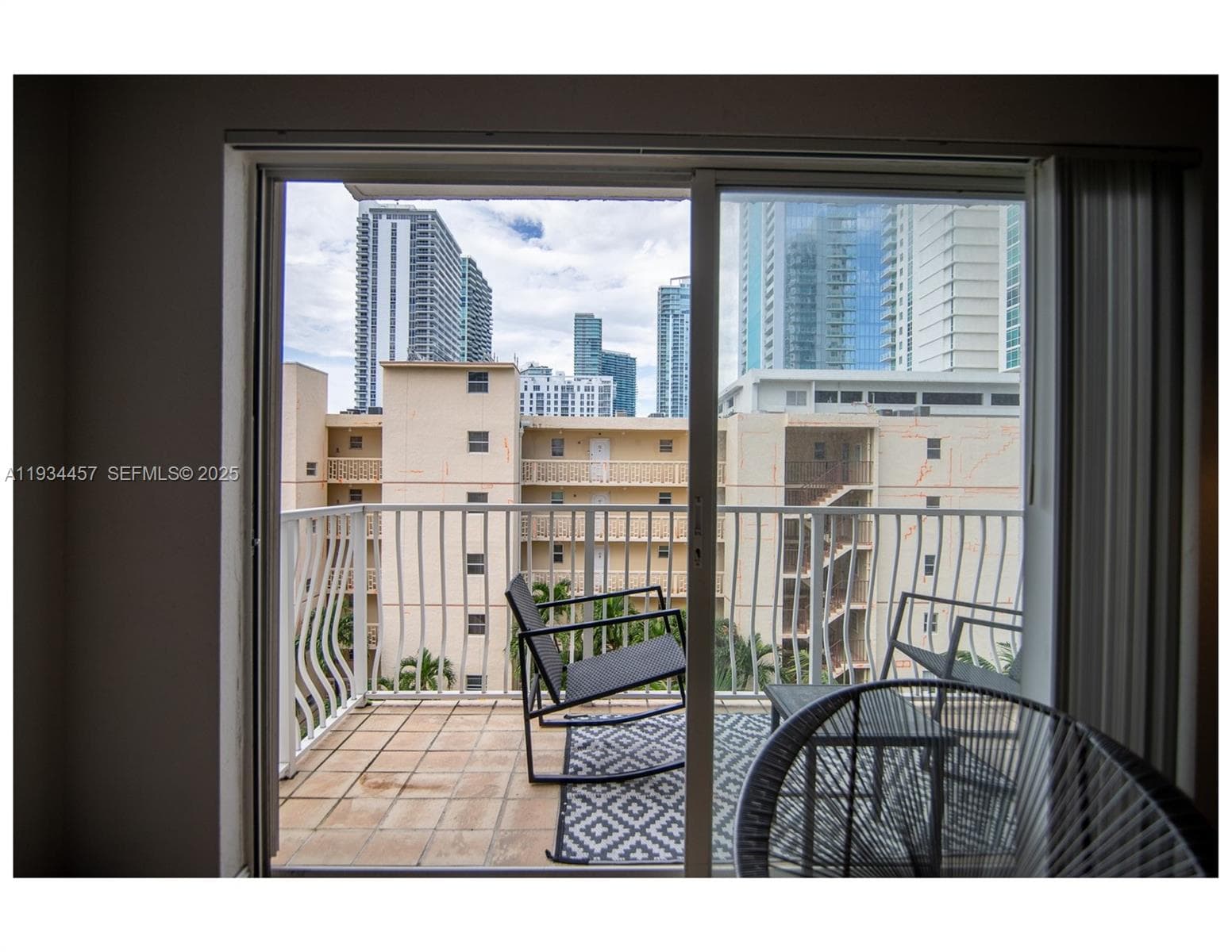 LA PIAZZA NAVONA CONDO · #604 in Miami - Photo 17
