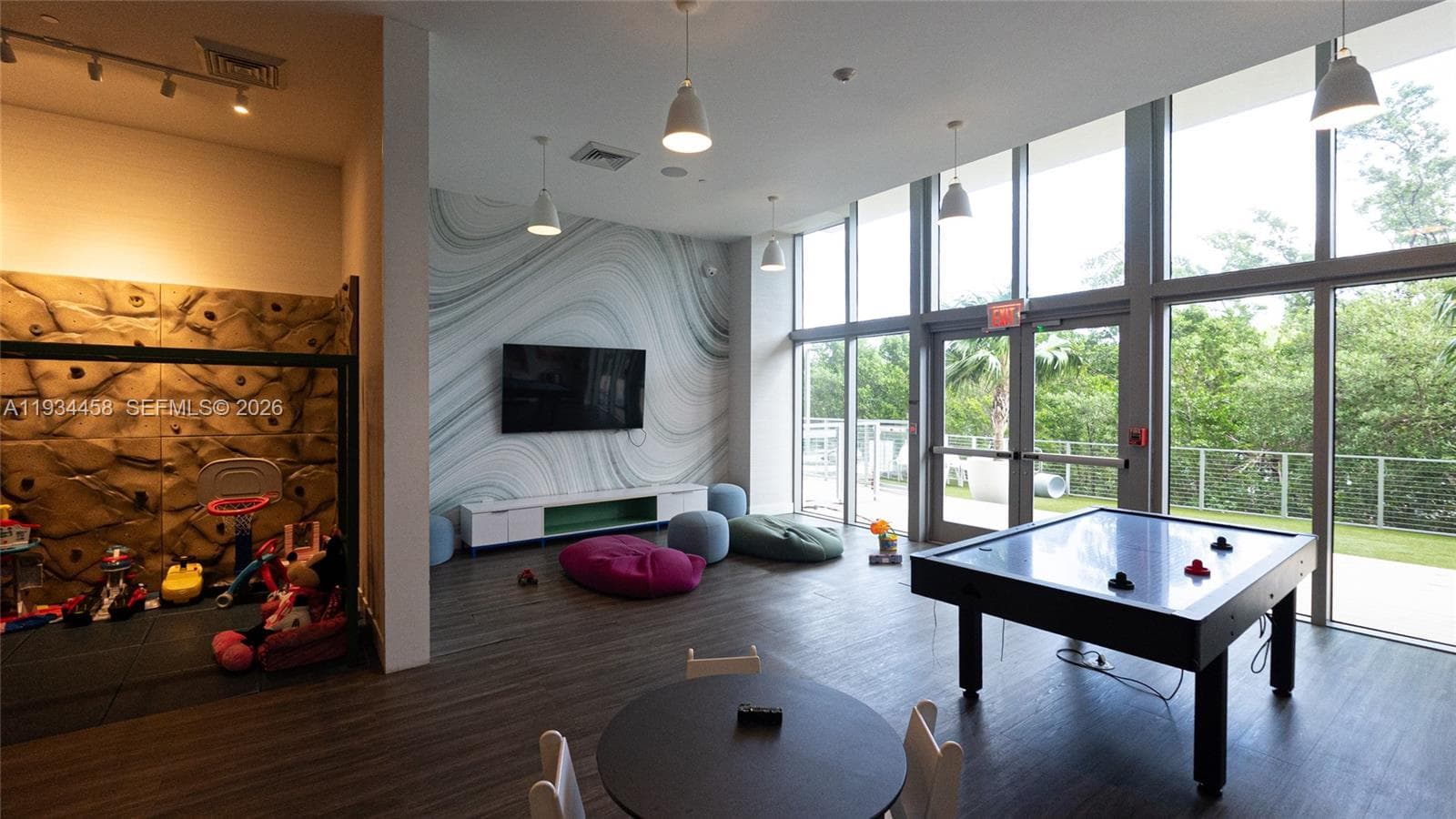 THE HARBOUR SOUTH CONDO · #3117 in North Miami Beach - Photo 27