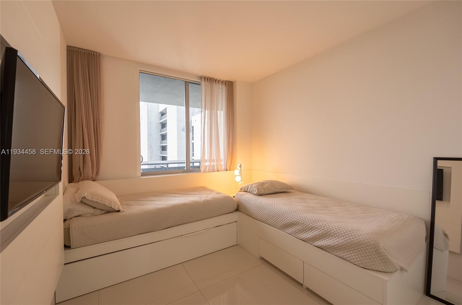 THE HARBOUR SOUTH CONDO · #3117 in North Miami Beach - Photo 17