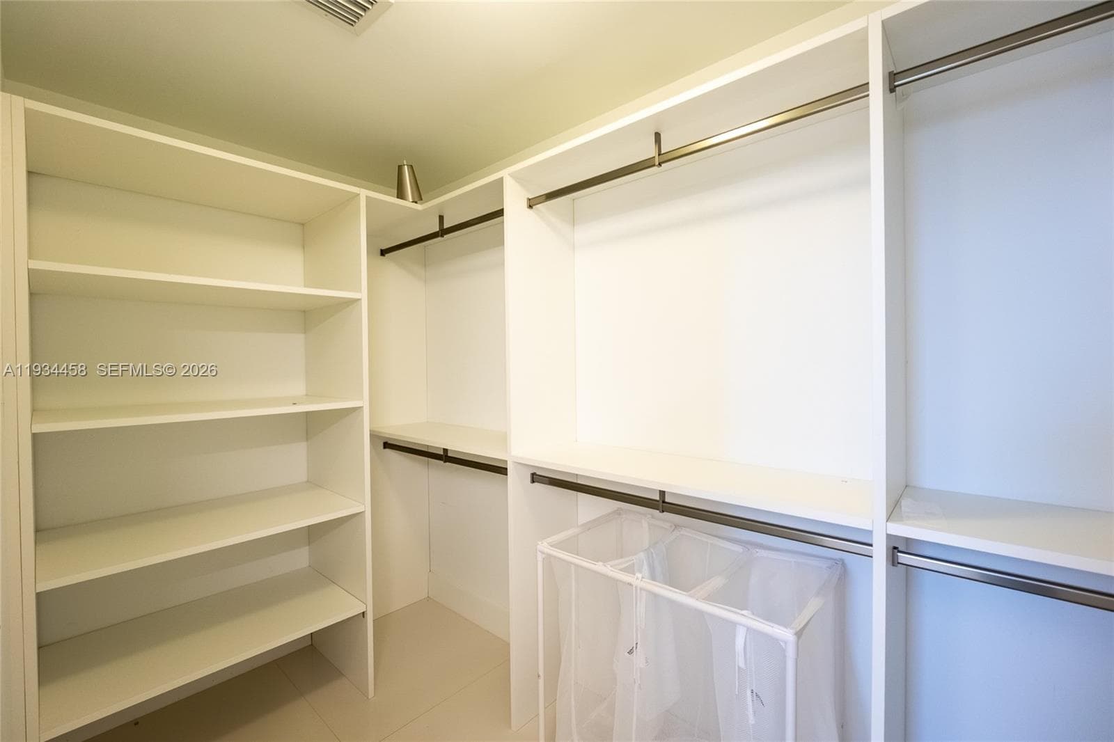 THE HARBOUR SOUTH CONDO · #3117 in North Miami Beach - Photo 16