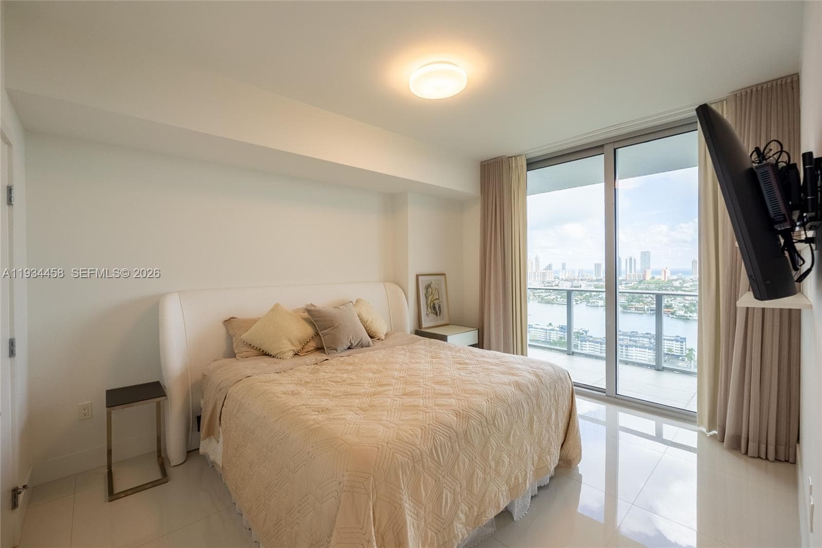 THE HARBOUR SOUTH CONDO · #3117 in North Miami Beach - Photo 9