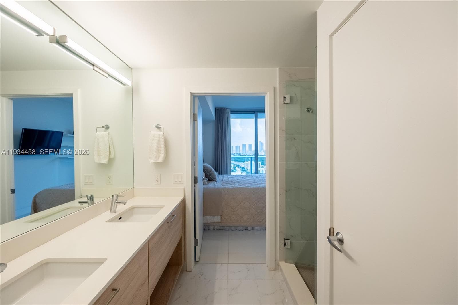 THE HARBOUR SOUTH CONDO · #3117 in North Miami Beach - Photo 14