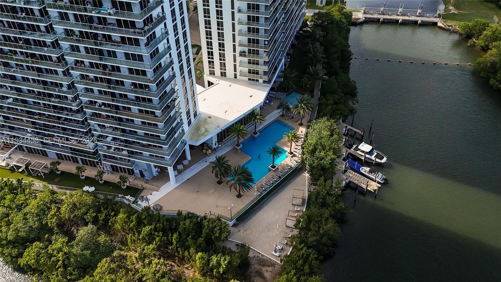THE HARBOUR SOUTH CONDO · #3117 in North Miami Beach - Photo 54