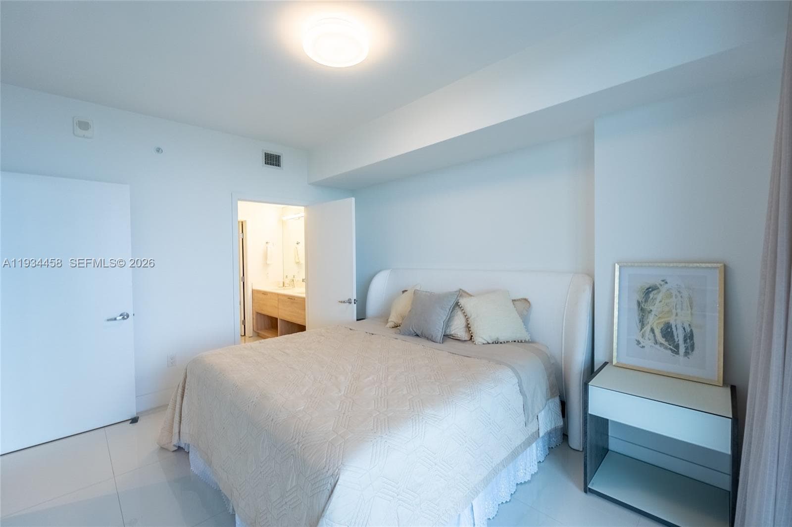 THE HARBOUR SOUTH CONDO · #3117 in North Miami Beach - Photo 11