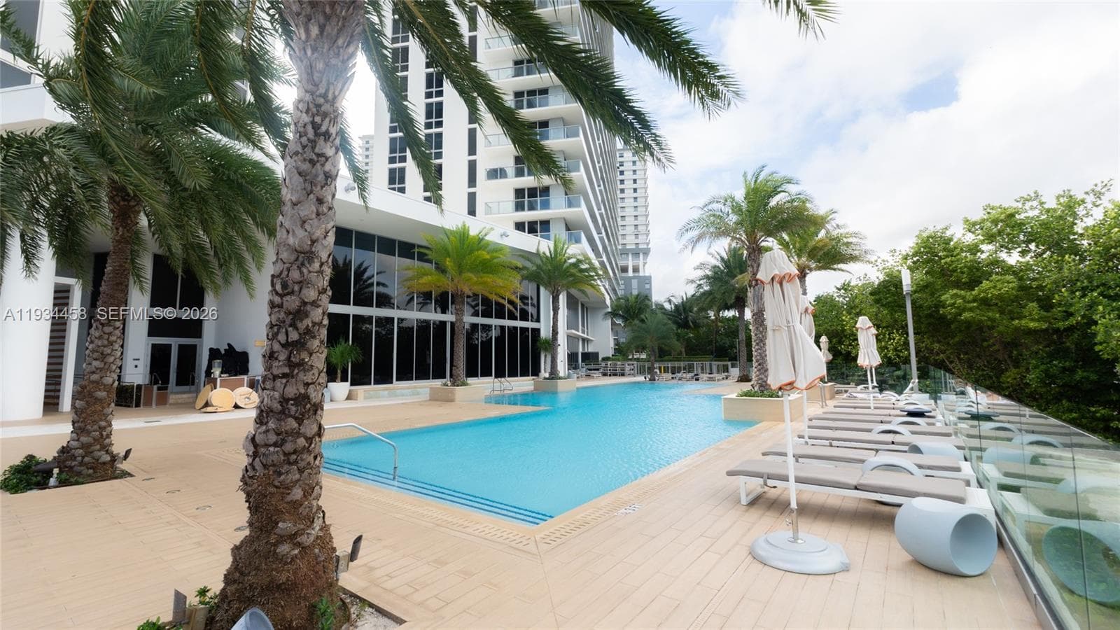 THE HARBOUR SOUTH CONDO · #3117 in North Miami Beach - Photo 31