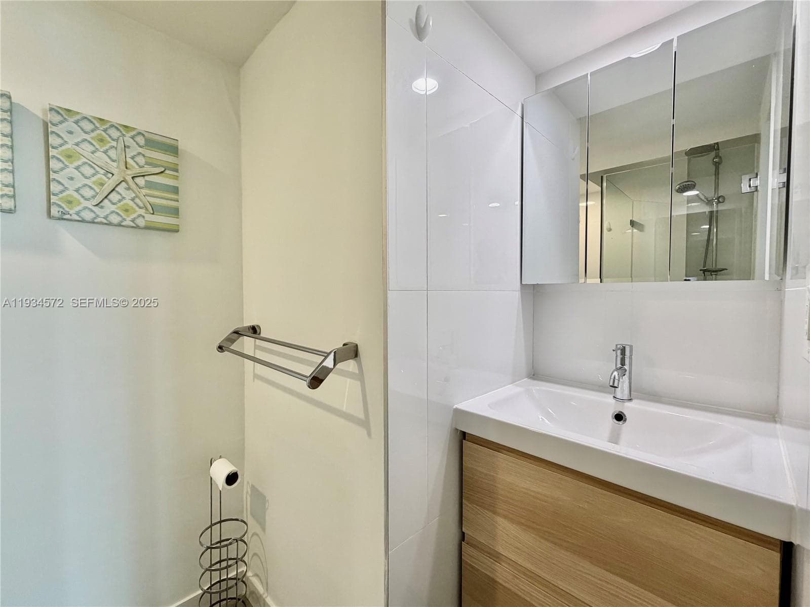 OCEANVIEW PARK CONDO · #723 in Hallandale Beach - Photo 22