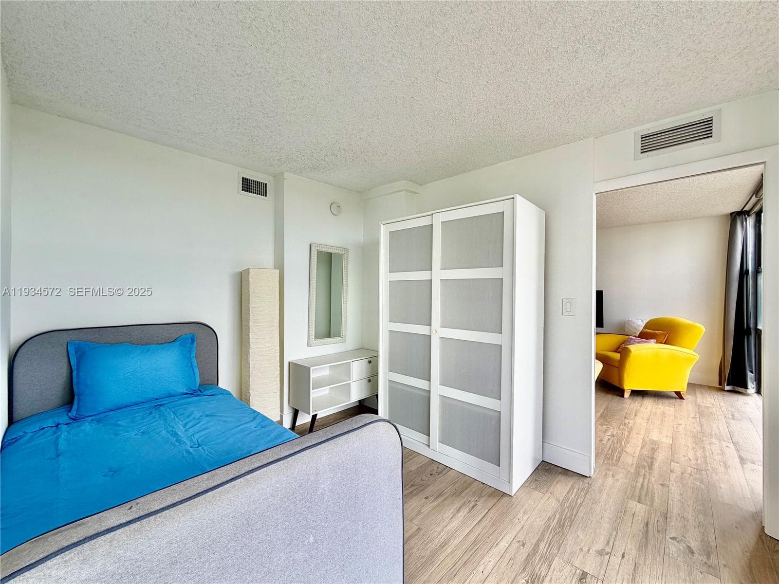 OCEANVIEW PARK CONDO · #723 in Hallandale Beach - Photo 19