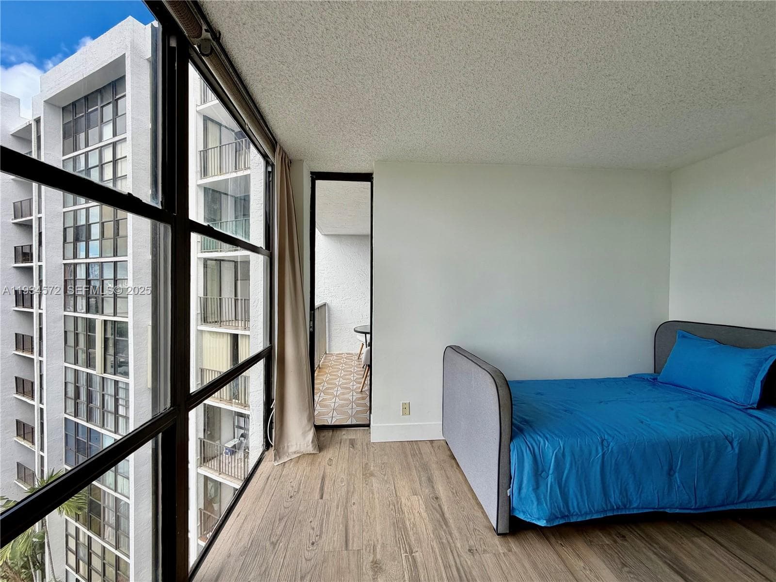 OCEANVIEW PARK CONDO · #723 in Hallandale Beach - Photo 21