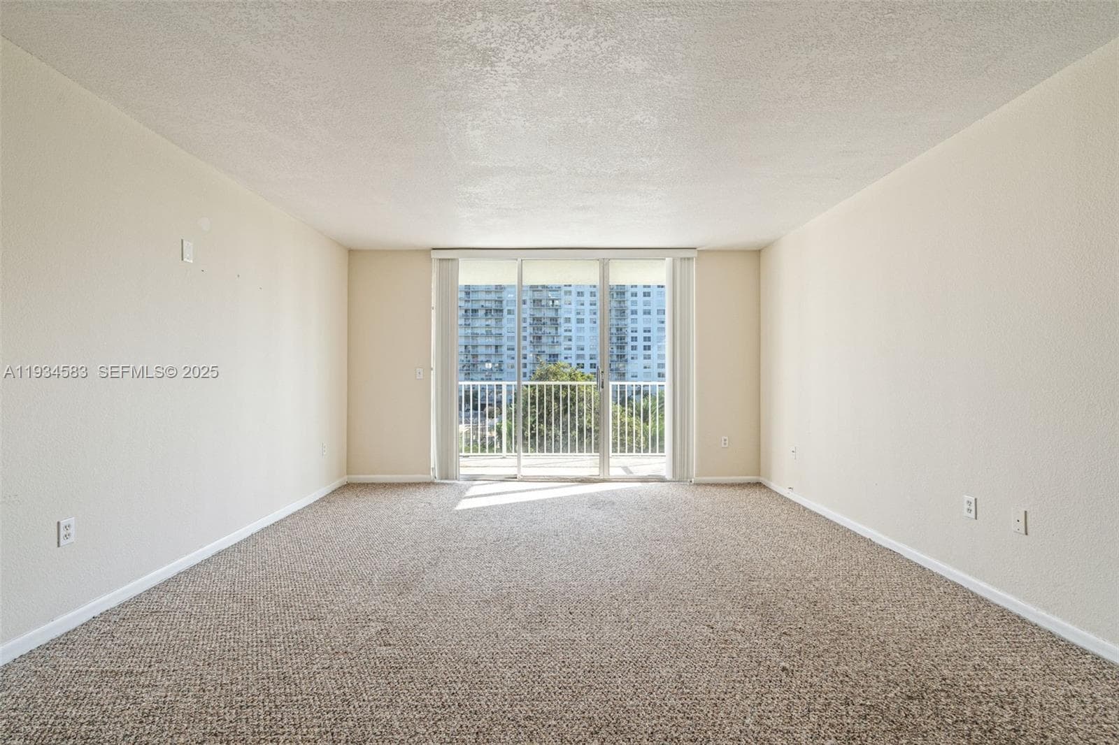 ADMIRALS PORT · #510W in Aventura - Photo 10