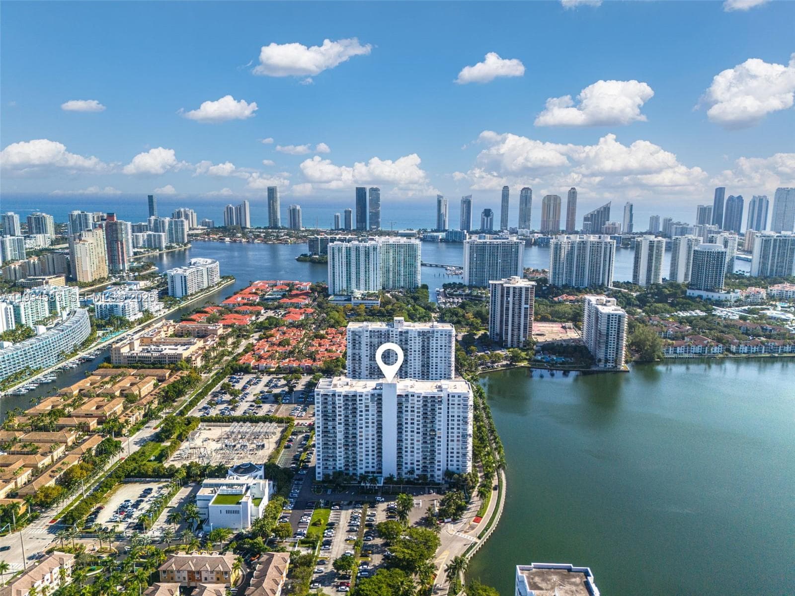 ADMIRALS PORT · #510W in Aventura - Photo 37