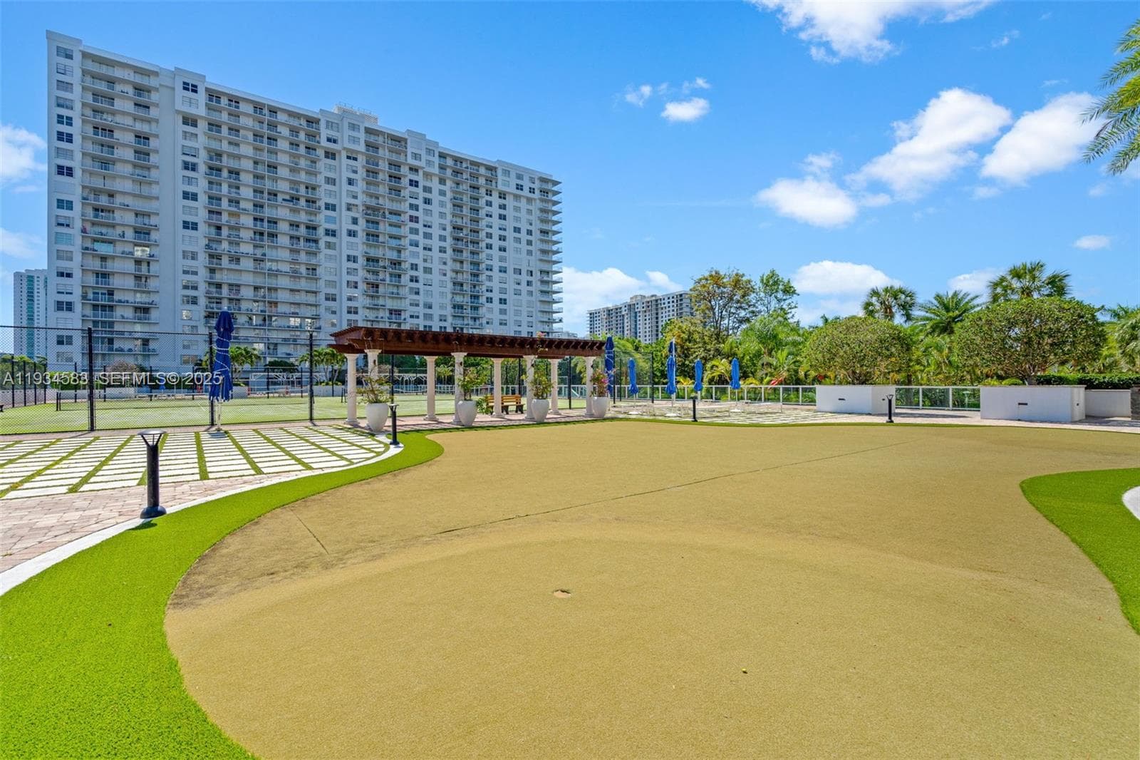 ADMIRALS PORT · #510W in Aventura - Photo 29