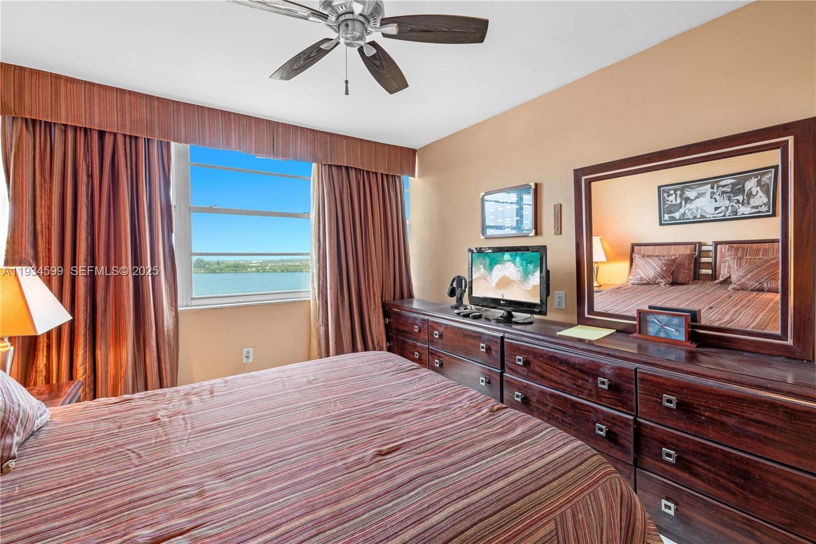Buckley Towers Condo · #926W in Miami - Photo 13