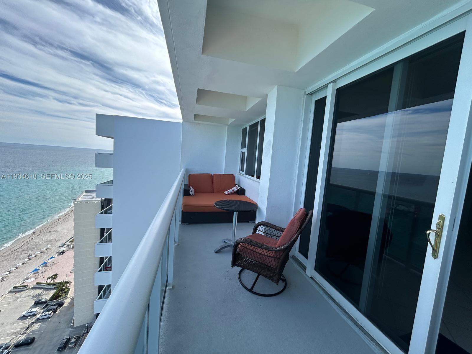 PARKER TOWER CONDO · #PH6 in Hallandale Beach - Photo 7