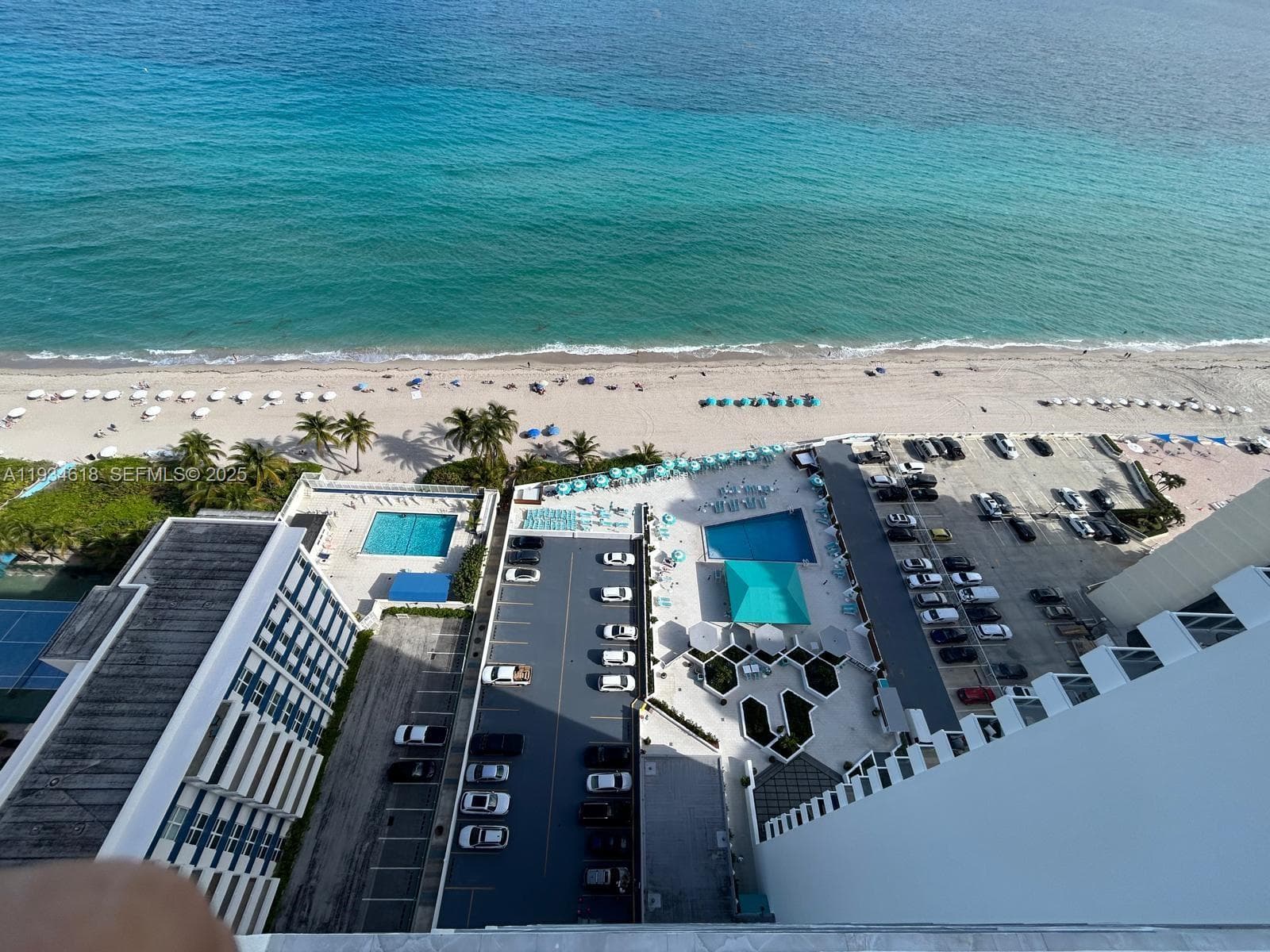 PARKER TOWER CONDO · #PH6 in Hallandale Beach - Photo 8