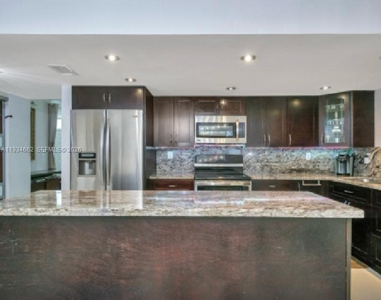 VILLA DORADA · #108-8 in Aventura - Photo 3