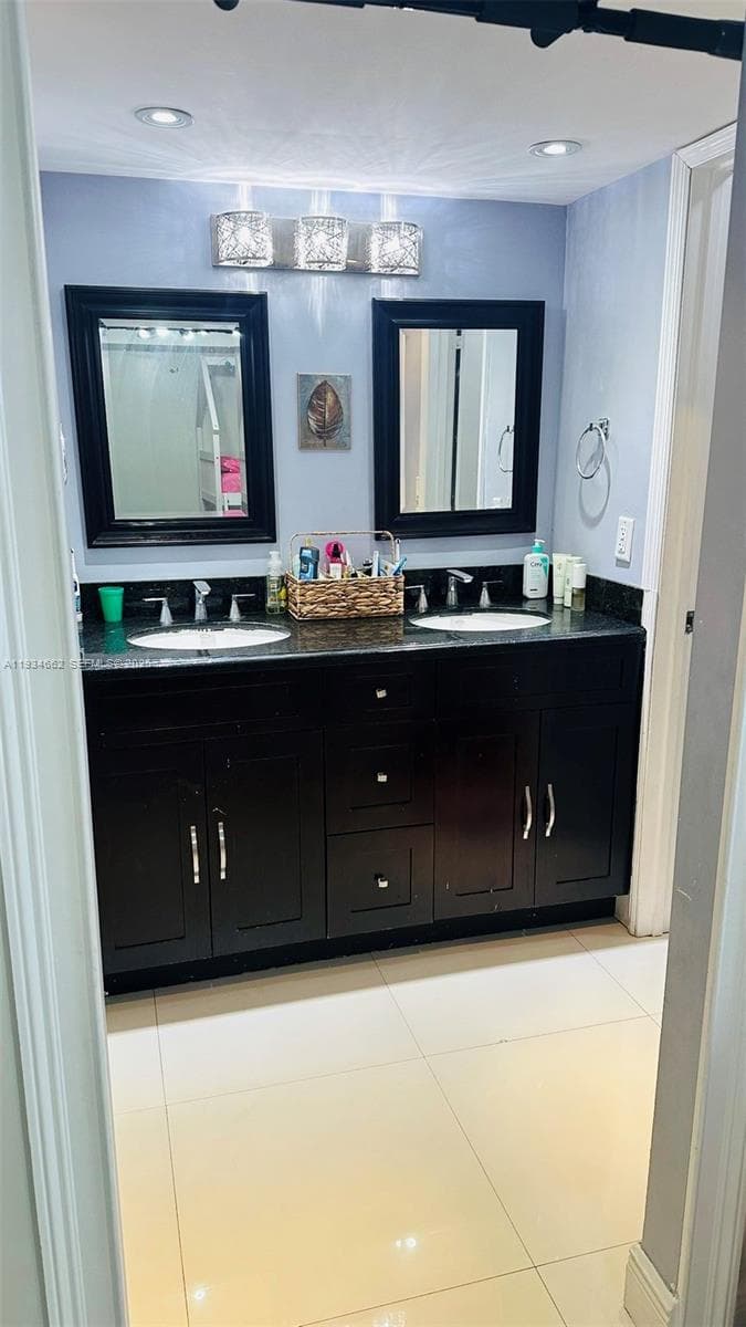 VILLA DORADA · #108-8 in Aventura - Photo 25