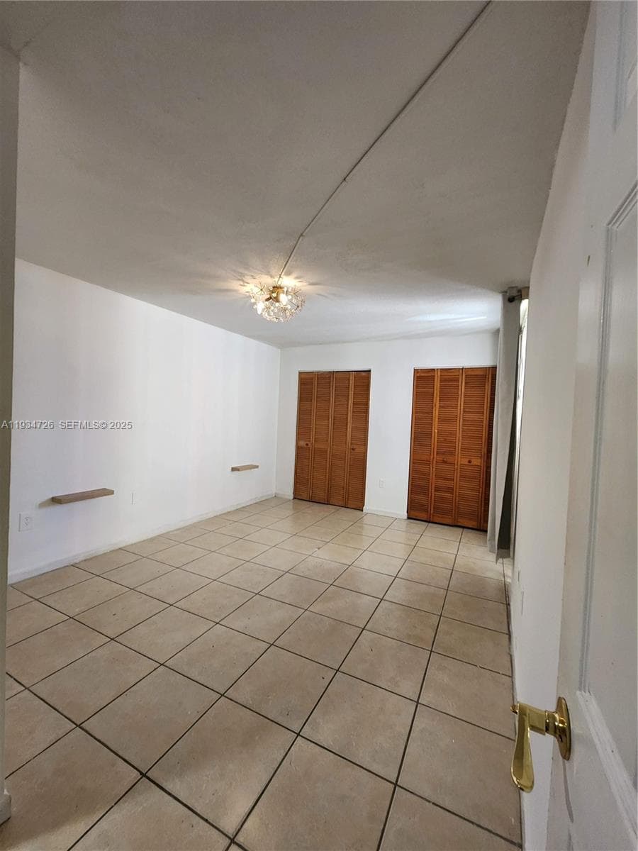 POINT SOUTH CONDO · #157 in Miami - Photo 2