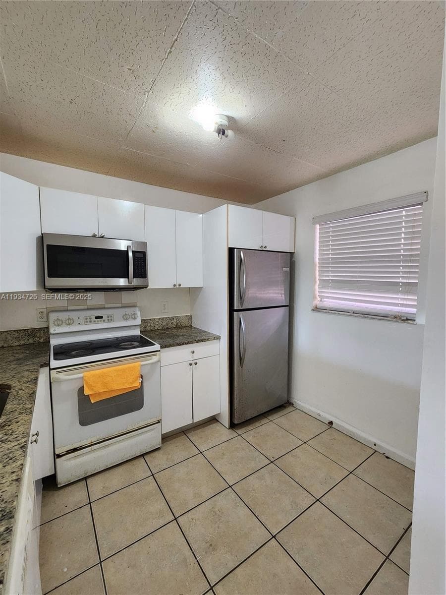 POINT SOUTH CONDO · #157 in Miami - Photo 8