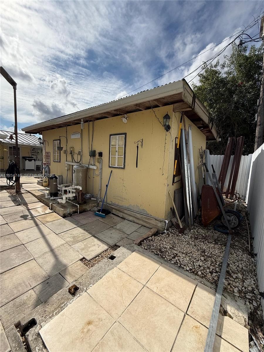 11321 SW 176th St photo 35
